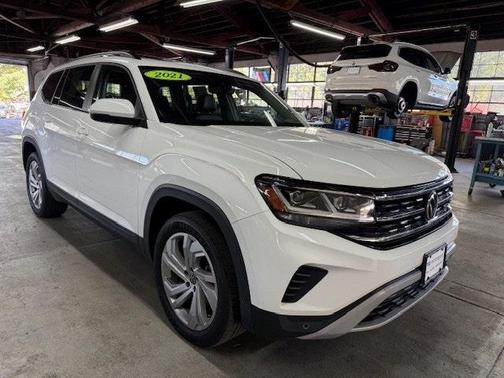 2021 Volkswagen Atlas 3.6 V6 SE w/ Technology