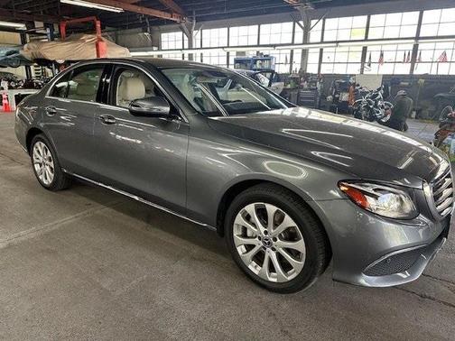 2018 Mercedes-Benz E-Class E 300