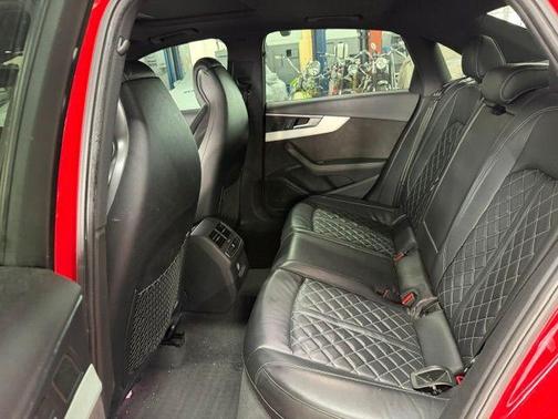 Tango Red Metallic 2018 Audi S4 3.0T Prestige