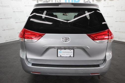 2013 Toyota Sienna XLE