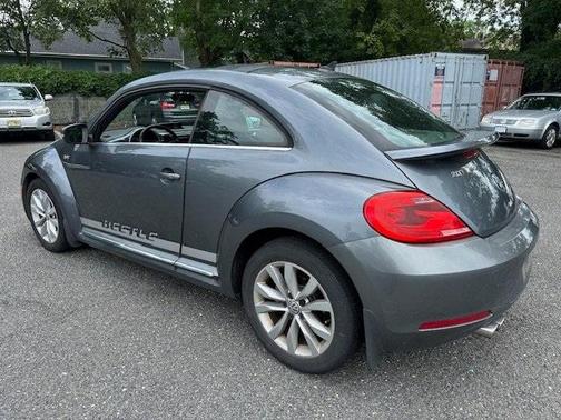 2013 Volkswagen Beetle 2.0L TDI