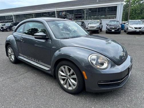 2013 Volkswagen Beetle 2.0L TDI