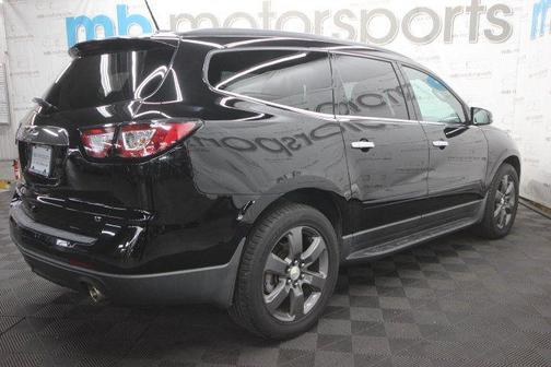 2017 Chevrolet Traverse 2LT