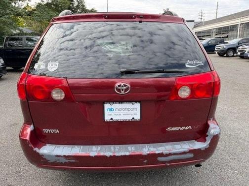 2007 Toyota Sienna CE