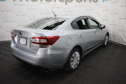 2019 Subaru Impreza 2.0i