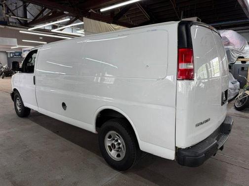 Summit White 2019 GMC Savana 3500 Work Van