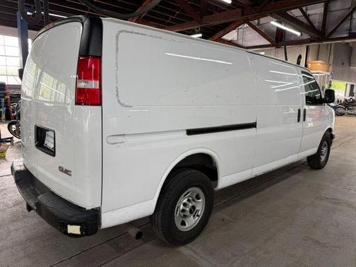 Summit White 2019 GMC Savana 3500 Work Van