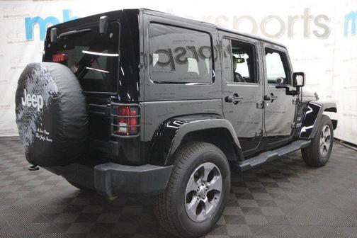 2016 Jeep Wrangler Unlimited Sahara