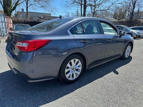 2017 Subaru Legacy 2.5i Premium