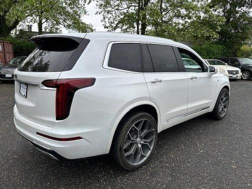 2020 Cadillac XT6 Premium Luxury AWD
