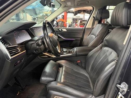 2019 BMW X7 xDrive40i