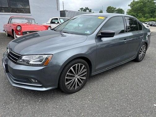 2016 Volkswagen Jetta 1.8T Sport