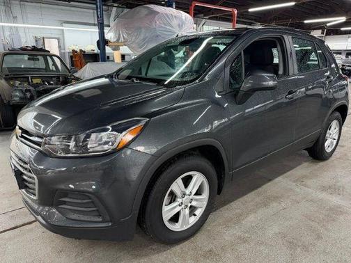 Nightfall Gray Metallic 2019 Chevrolet Trax LS