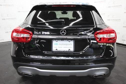 2018 Mercedes-Benz GLA 250 Base 4MATIC