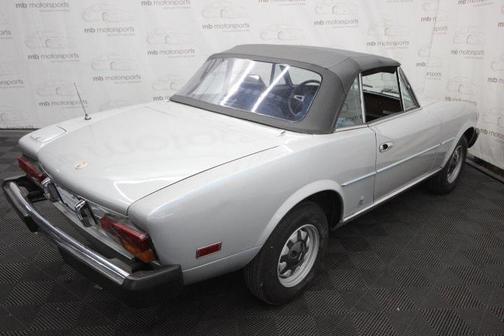 1980 FIAT 124