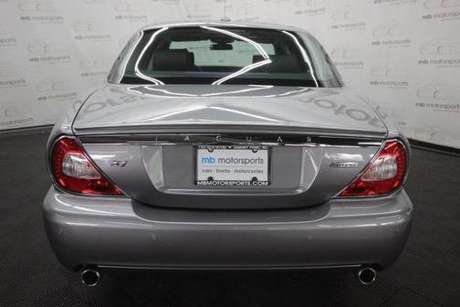 2008 Jaguar XJ Super V8