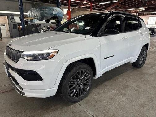 2022 Jeep Compass Altitude