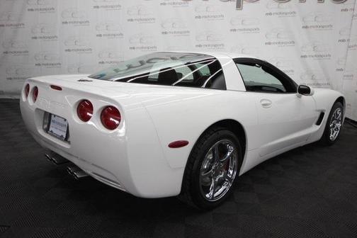 2002 Chevrolet Corvette Base