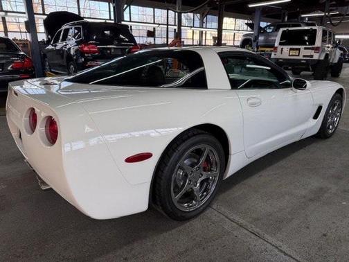 2002 Chevrolet Corvette Base