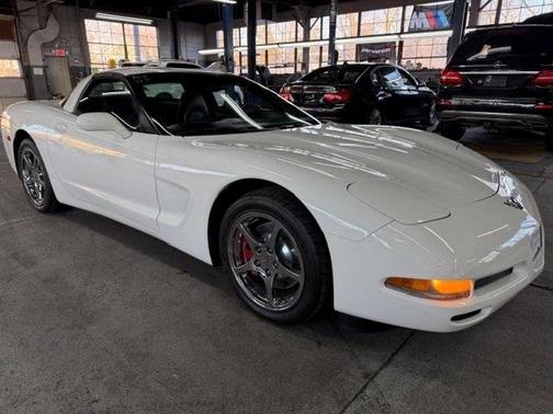 2002 Chevrolet Corvette Base