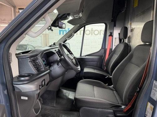 2021 Ford Transit-250 Base