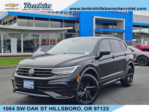 2023 Volkswagen Tiguan 2.0T SE R-Line Black