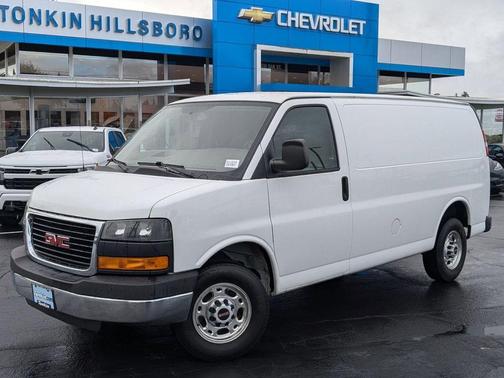 2016 GMC Savana 3500 Work Van