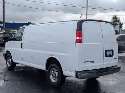 2016 GMC Savana 3500 Work Van