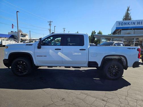 2026 Chevrolet Silverado 2500 Custom