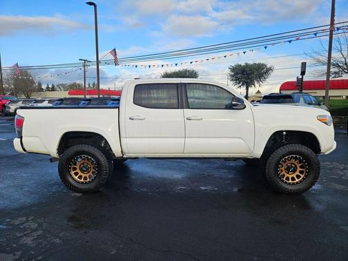2017 Toyota Tacoma Limited