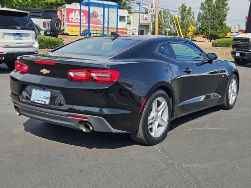 2023 Chevrolet Camaro 1LT