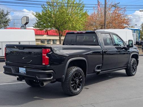 2025 Chevrolet Silverado 3500 LTZ