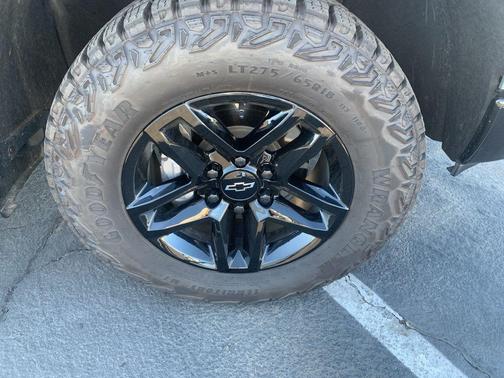 2025 Chevrolet Silverado 1500 Custom Trail Boss