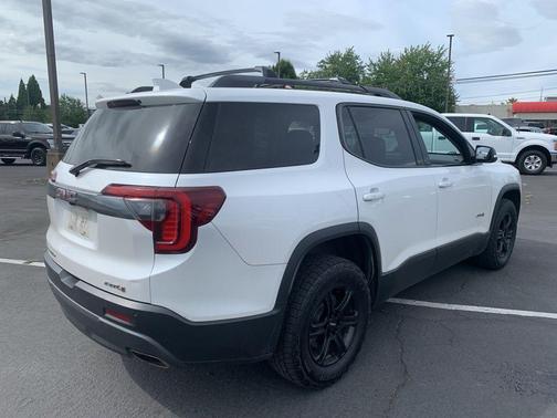 2020 GMC Acadia AT4