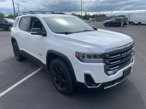 2020 GMC Acadia AT4