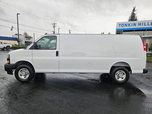 2025 Chevrolet Express 2500 Work Van