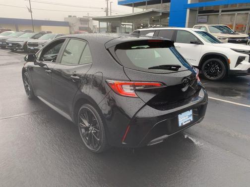 2022 Toyota Corolla Hatchback SE