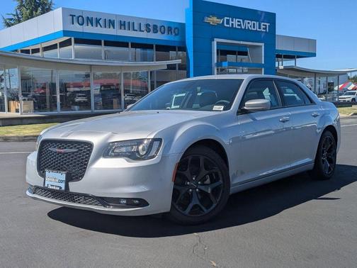 2023 Chrysler 300 S