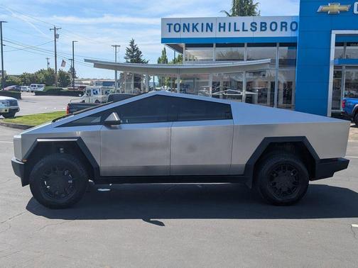 2024 Tesla Cybertruck Base
