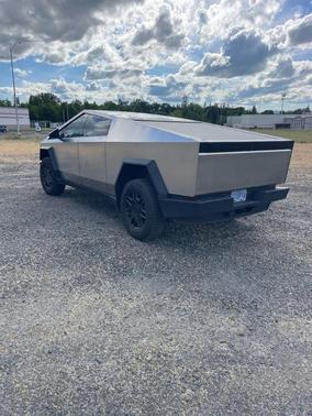 2024 Tesla Cybertruck Base