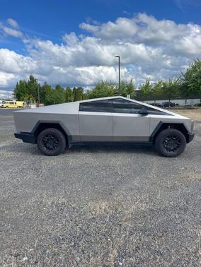 2024 Tesla Cybertruck Base