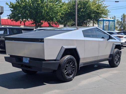 2024 Tesla Cybertruck Base