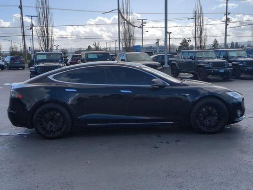 2021 Tesla Model S Long Range