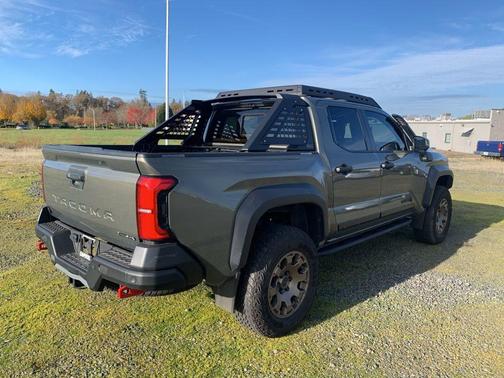 2024 Toyota Tacoma Hybrid Limited Hybrid