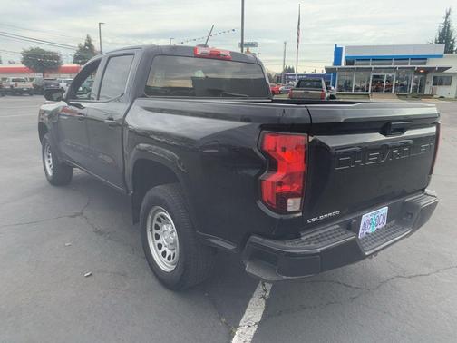 2024 Chevrolet Colorado WT