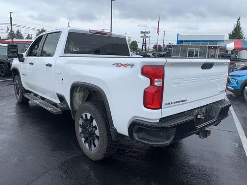 2020 Chevrolet Silverado 2500 Custom