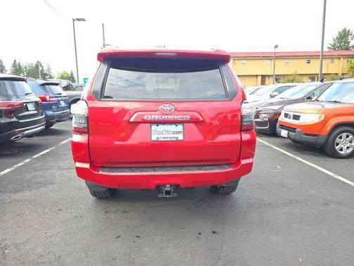 2022 Toyota 4Runner SR5