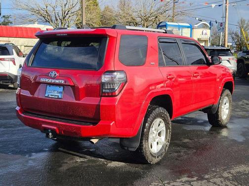 2022 Toyota 4Runner SR5