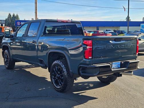 2026 Chevrolet Silverado 3500 LT