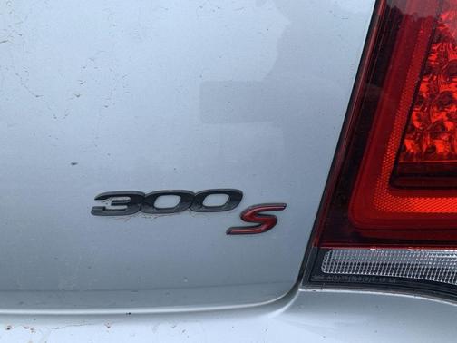 2023 Chrysler 300 S